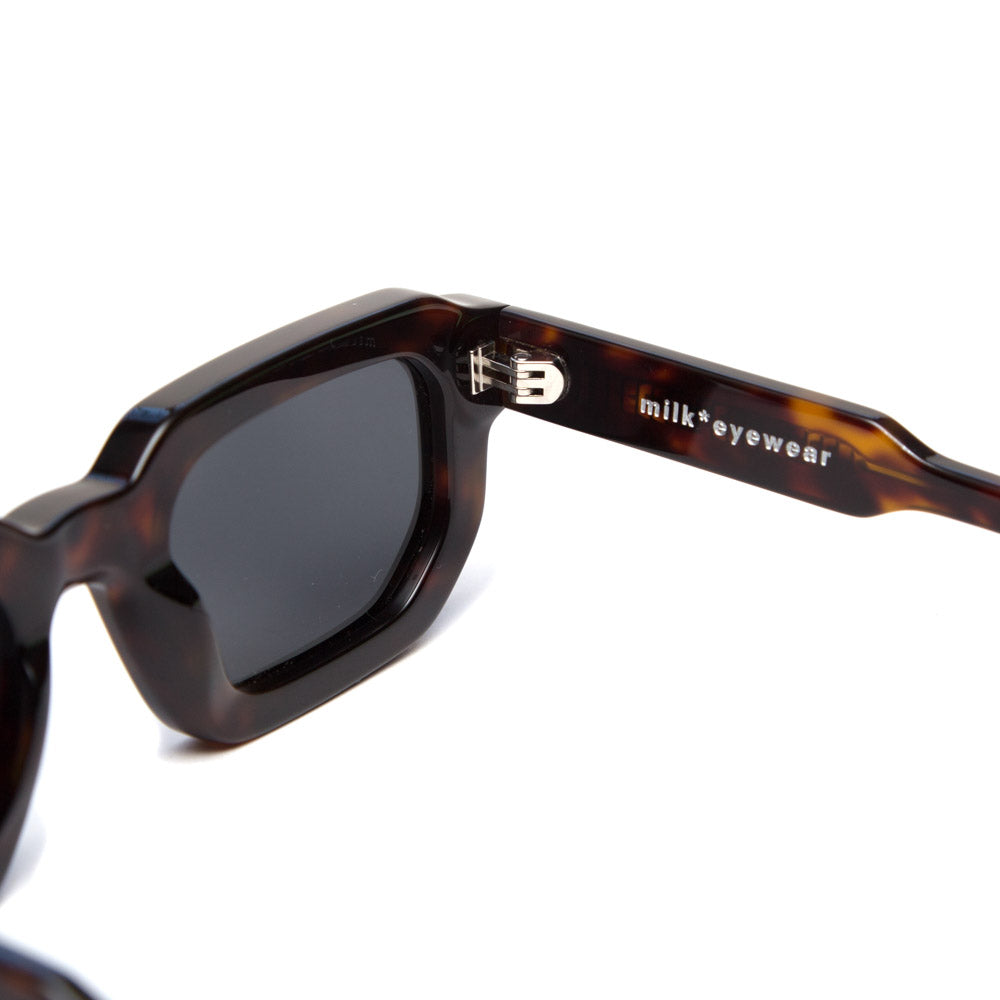 Milk Jules Sunglasses - Tortoise Shell