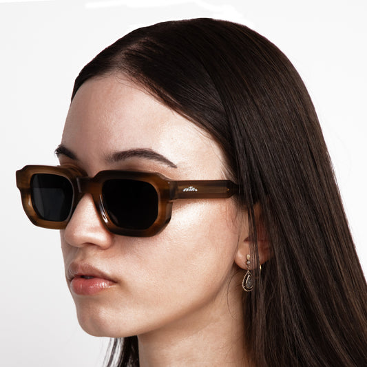 Milk Jules Sunglasses - Beige