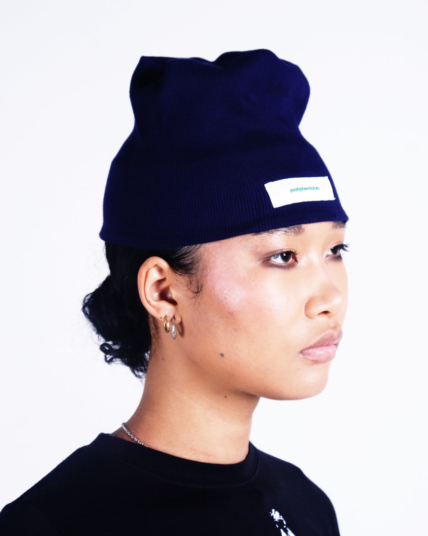 Potplantclub "PPCSTAPLES002" Ribbed Beanie - Navy AW26