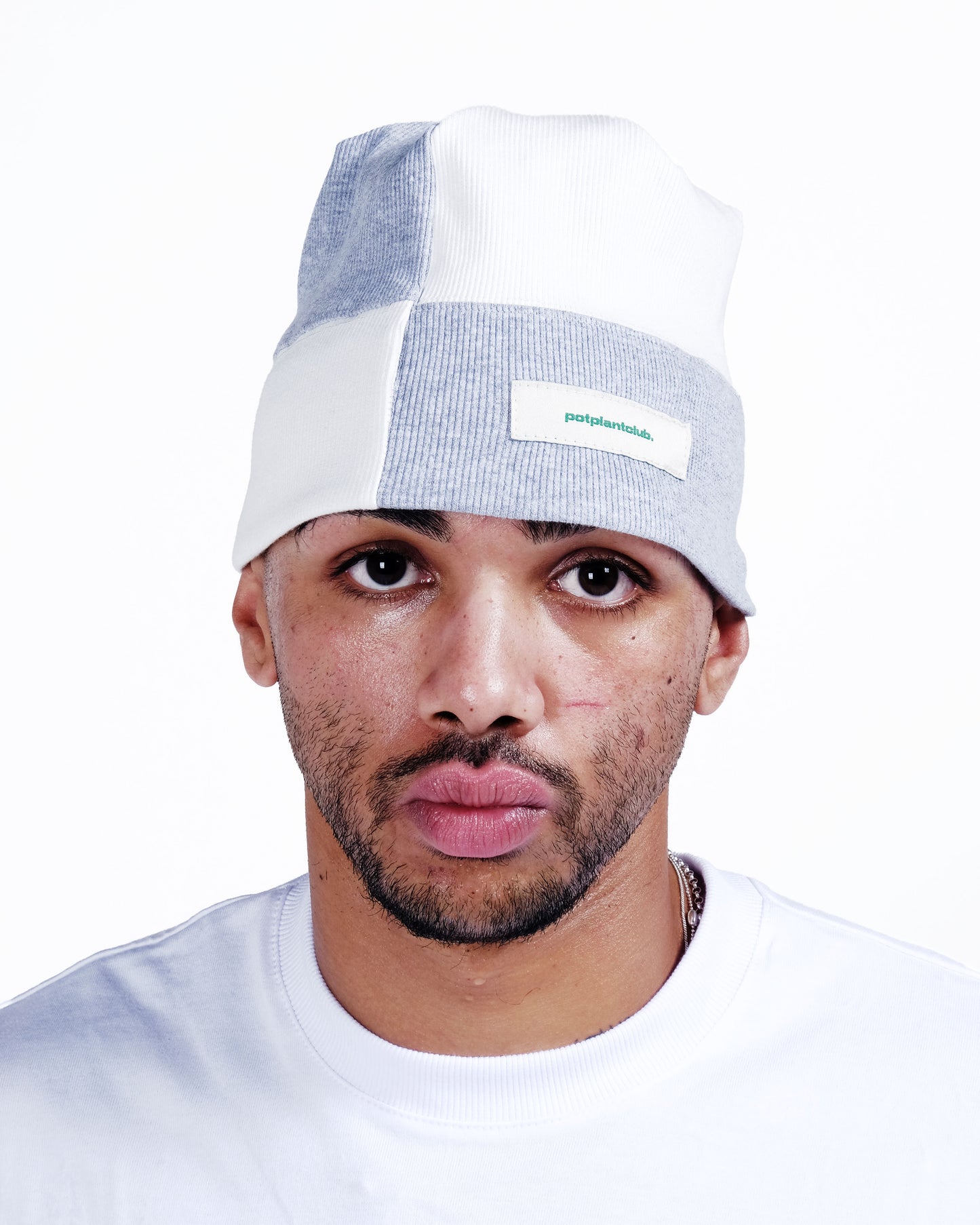 Potplantclub Split Ribbed Beanie - Grey/ White AW26